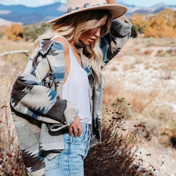 New Native El Dorado Distressed Shacket Jacket - Picture 10 of 11